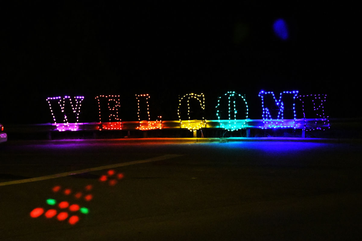 085 The Fun Club viewed the light display in Branson.jpg